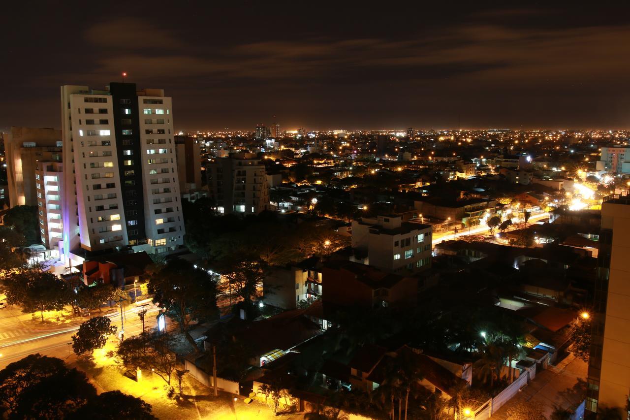 Urban Suites Apart Hotel Santa Cruz de La Sierra Εξωτερικό φωτογραφία