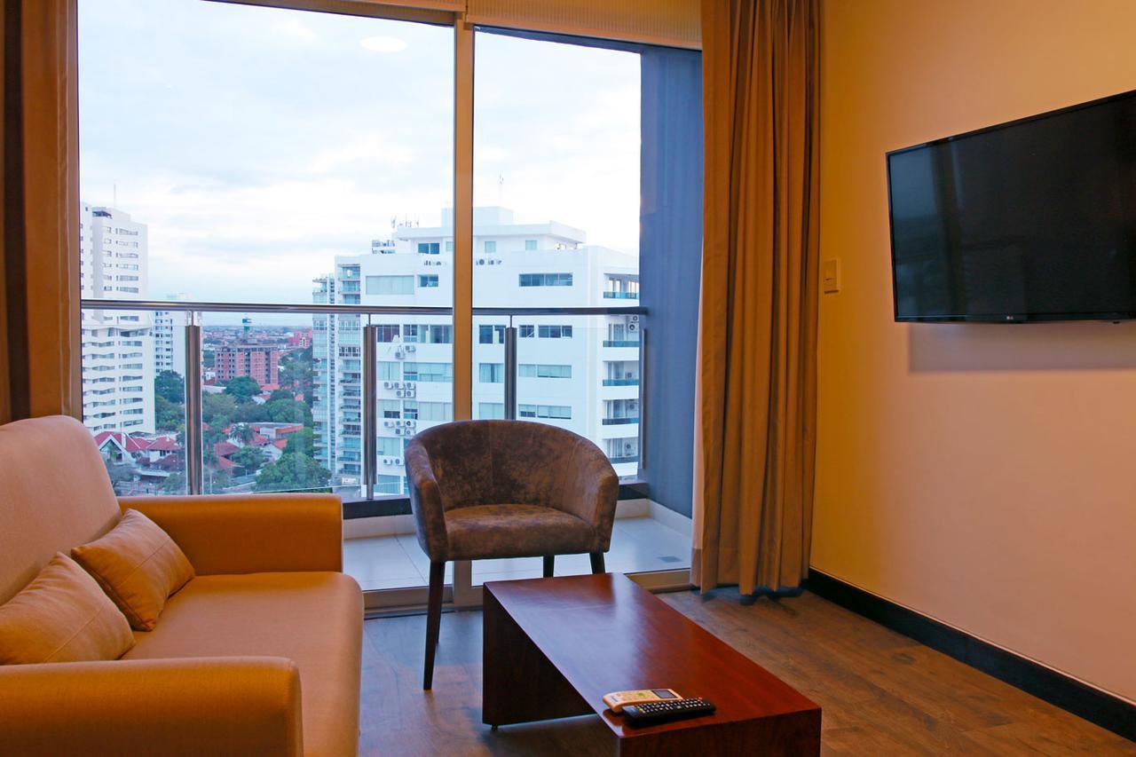 Urban Suites Apart Hotel Santa Cruz de La Sierra Εξωτερικό φωτογραφία